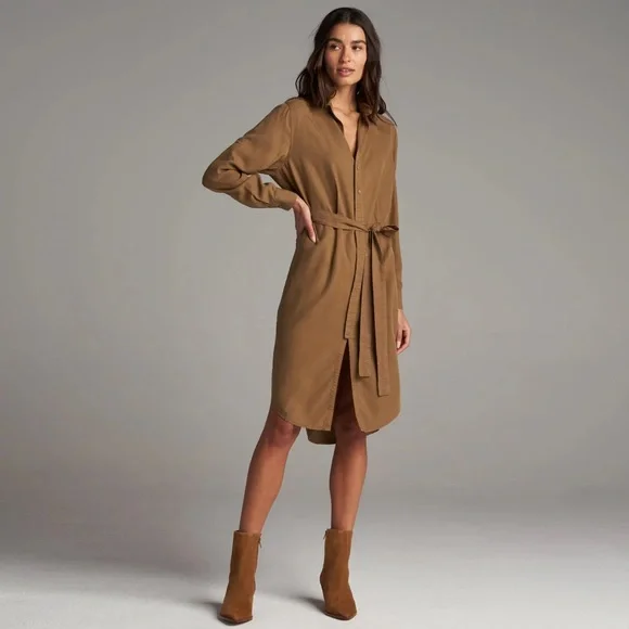 Elegant Tan Midi Dress - Picture 4 of 8